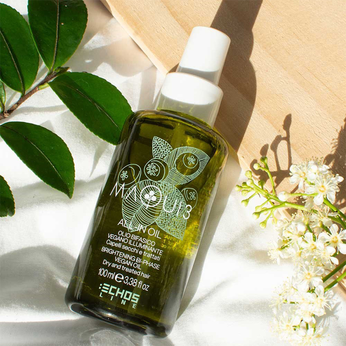 Хидратиращо веган олио за блясък на суха и третирана коса ECHOSLINE MAQUI 3 All-In Oil Brightening Bi-Phase Vegan Oil 100ml