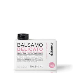Деликатен балсам за ежедневна употреба с масло от жожоба Faipa Three3 Daily Balm 300ml