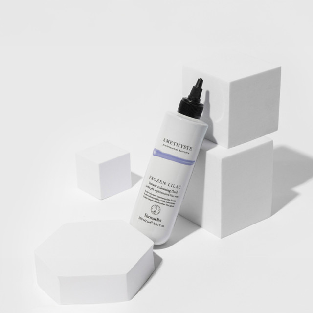 Оцветяващ флуид с ледено лилав оттенък Farmavita Amethyste Instant Color Fluid Lilac Frozen 250ml