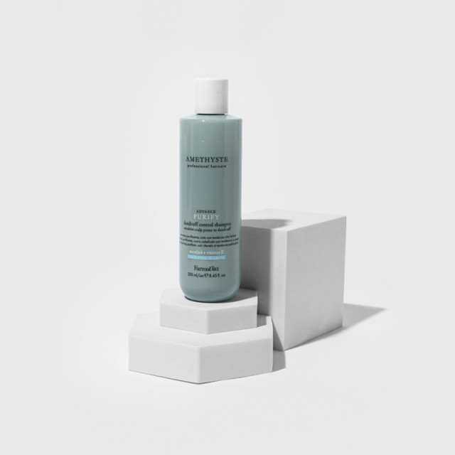 Шампоан против пърхот, подходящ за чувствителен скалп Farmavita Amethyste Advance Purify Dandruff Control Shampoo 250ml