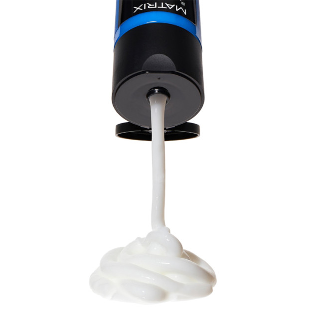 Хидратиращ балсам с глицерин за суха коса Matrix Total Results Moisture Me Rich Conditioner 300ml