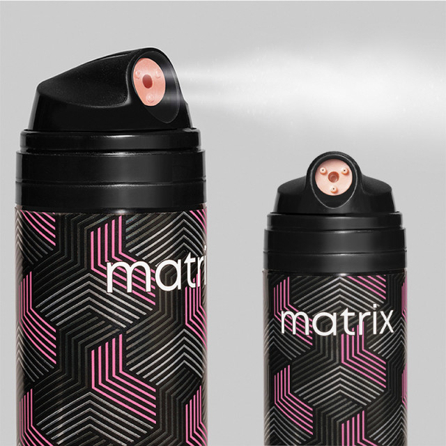 Лак за коса с екстремна фиксация Matrix Vavoom Triple Freeze Extra Dry Hairspray 300ml