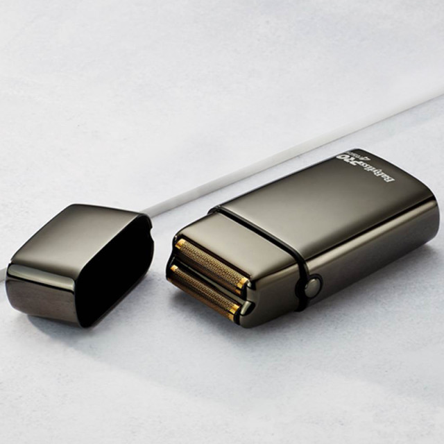 Професионална самобръсначка с двойна глава Babyliss PRO FoilFX02 GUNsteelFX Shaver FXFS2GSE